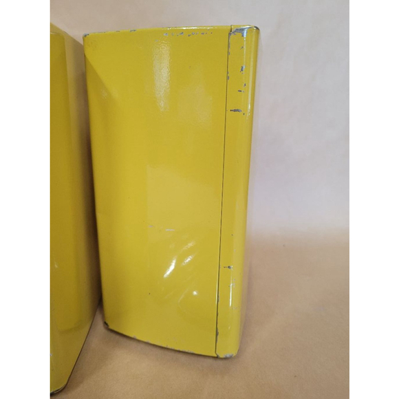 Vintage Lincoln Beautyeare Set of 2 Yellow Metal Storage Containers with Lids - Picture 8 of 16